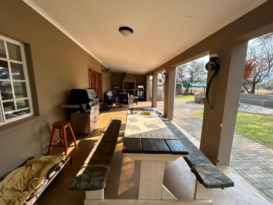 8 Bedroom Property for Sale in Swartruggens North West